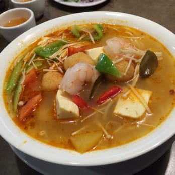 Pho Metro - Súp Tom Yum (with vermicelli) - Vietnamese Near Me - Markham, Ontario