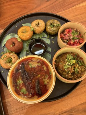 Bindaas Indian Restaurant Sports Bar & Dukaan by null