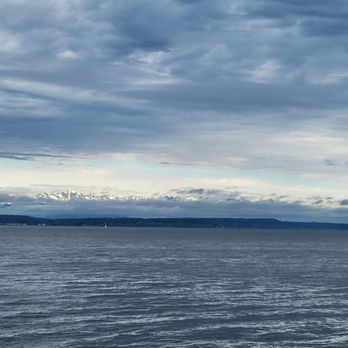 Emma Schmitz Memorial Overlook - Great view! - Parks Near Me - Seattle, Washington Emma Schmitz Memorial Overlook - Great view! - Parks Near Me - Seattle, Washington