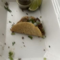 El Rancho Plaza Market - This is for like a baby not sure if it looks as tiny as it was