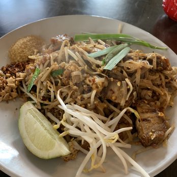 Budsi's Authentic Thai - Pad Thai with crispy pork - Thai Near Me - New Orleans, Louisiana Budsi's Authentic Thai - Pad Thai with crispy pork - Thai Near Me - New Orleans, Louisiana