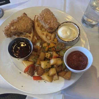 Crossroads Kitchen - chicken and waffles - Vegan Near Me - Los Angeles, California