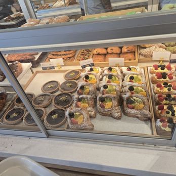 Paris Baguette - Bakeries Near Me - Pearland, Texas Paris Baguette - Bakeries Near Me - Pearland, Texas