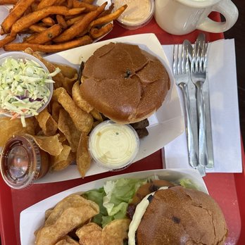 Alice's Restaurant - Diners Near Me - Woodside, California Alice's Restaurant - Diners Near Me - Woodside, California