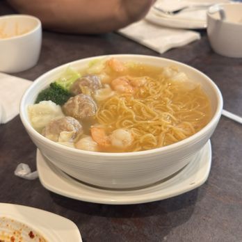 A Table Wayne's Kitchen - Asian Fusion Near Me - Manteca, California