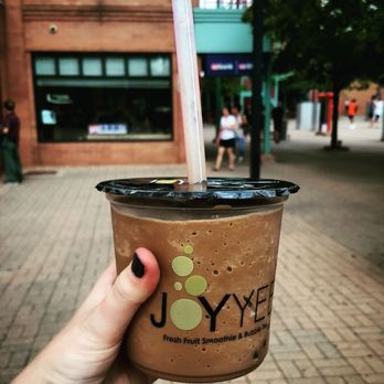 Joy Yee Noodle - Mocha w/ boba: great for a toasty summer day - Chinese Near Me - Chicago, Illinois