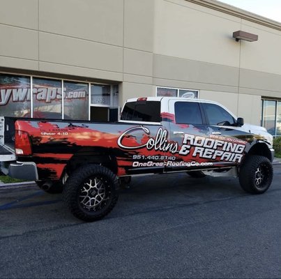 Collins Roofing & Repair Logo