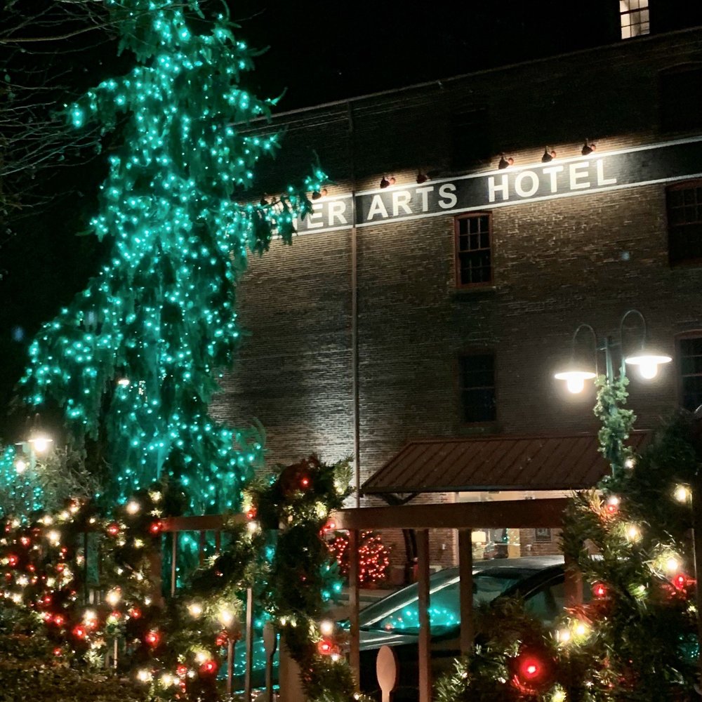 John J Jeffries - Outside the hotel/restaurant on Christmas Eve - New American Near Me - Lancaster, Pennsylvania John J Jeffries - Outside the hotel/restaurant on Christmas Eve - New American Near Me - Lancaster, Pennsylvania