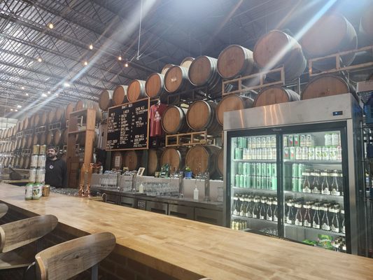 Barrique Brewing and Blending by null