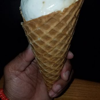 Salt & Straw - Ice Cream & Frozen Yogurt Near Me - Seattle, Washington Salt & Straw - Ice Cream & Frozen Yogurt Near Me - Seattle, Washington