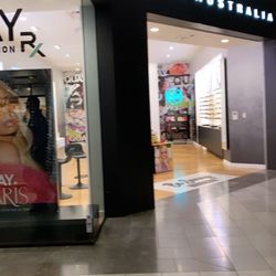 QUAY Scottsdale Fashion Square - Store front