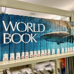 Broward County Libraries - The old school ENCYCLOPEDIAS!!! Anyone remember these? My childhood. Lol.