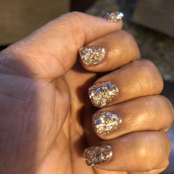 Help Nails - Nail Salons Near Me - Los Angeles, California
