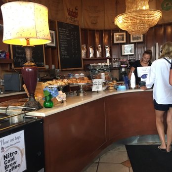Cool Beans Cafe - Coffee & Tea Near Me - Narragansett, Rhode Island