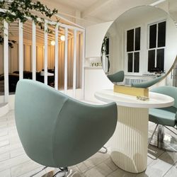 YUME Hair - YUME Hair: Styling Station