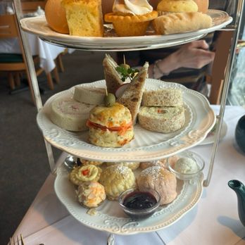 White Heather Tea Room - The Big Muckle for 2 - Tea Rooms Near Me - Victoria, British Columbia White Heather Tea Room - The Big Muckle for 2 - Tea Rooms Near Me - Victoria, British Columbia