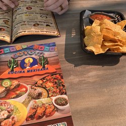 Coyote Cocina Mexicana - Chips and Salsa