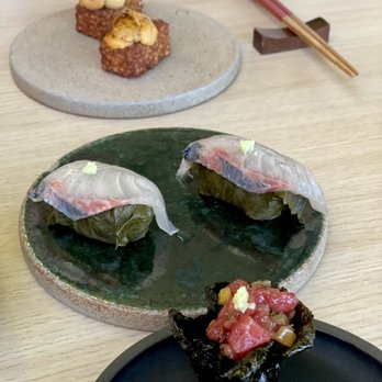 Kato - Tapioca brown butter uni, shima aji with perilla leaf, tuna with nori (3/27/2021) - Taiwanese Near Me - Los Angeles, California Kato - Tapioca brown butter uni, shima aji with perilla leaf, tuna with nori (3/27/2021) - Taiwanese Near Me - Los Angeles, California