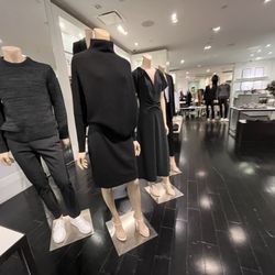 Club Monaco Twelve Oaks