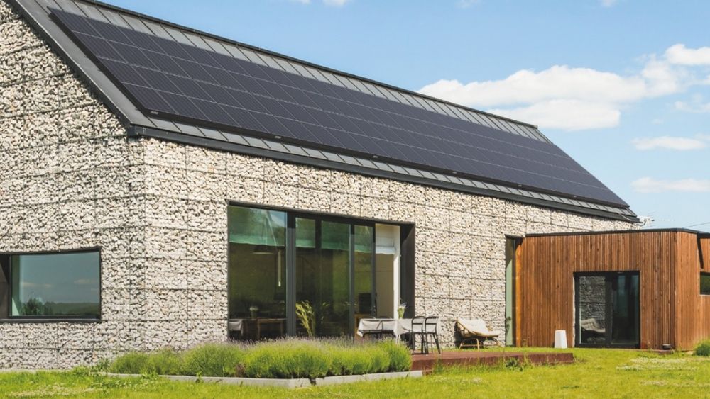 Slide of Bundle, A Solar Company