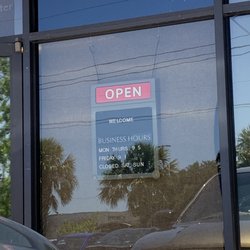 Blahnik Vision Center - Business hours