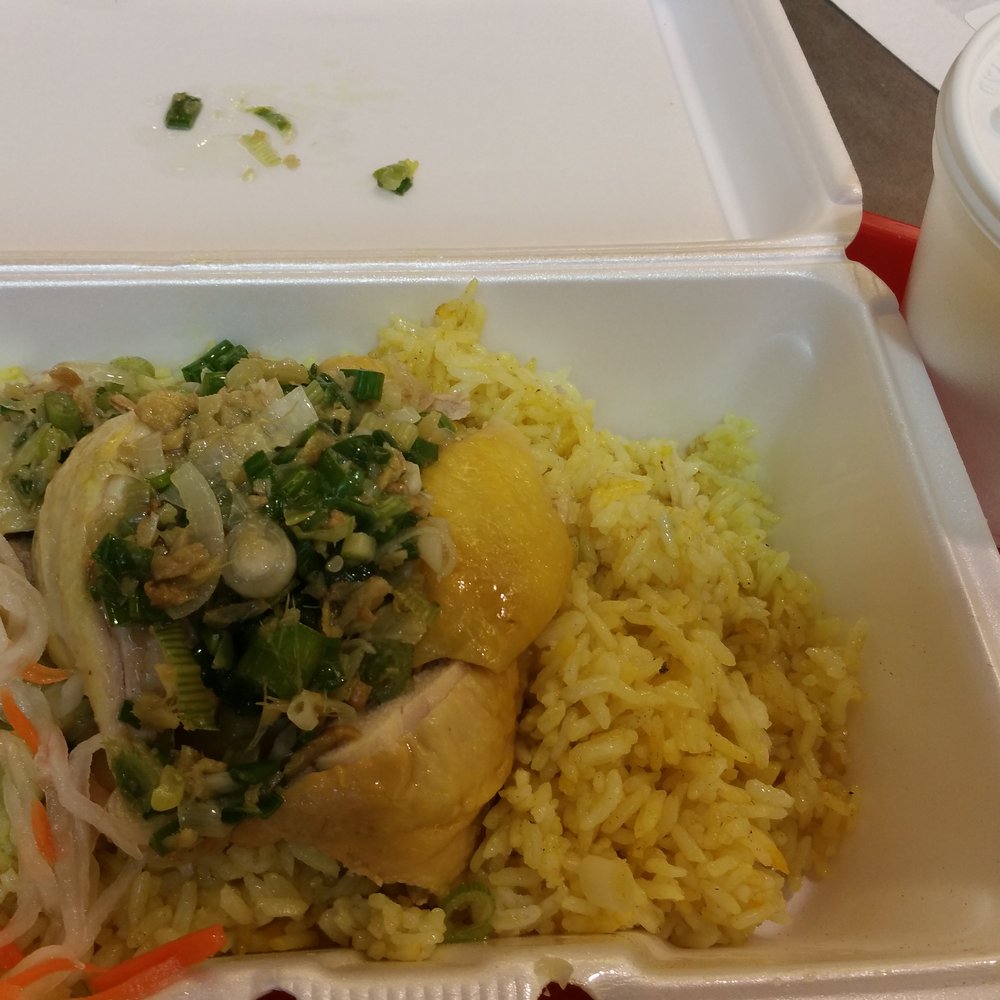 15 min wait for Hainan chicken 15 min wait for Hainan chicken