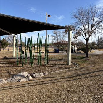 Discovery District Park - Parks Near Me - Gilbert, Arizona