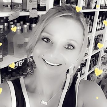 Duncan Corners Bottle Shoppe - I have been working here for about a month and I really love the customer's and every one is super friendly . - Beer, Wine & Spirits Near Me - Flowery Branch, Georgia