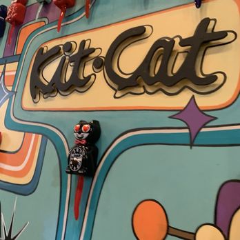 The Lucky Rabbit - Kit-Cat clock wall - Used, Vintage & Consignment Near Me - Hattiesburg, Mississippi The Lucky Rabbit - Kit-Cat clock wall - Used, Vintage & Consignment Near Me - Hattiesburg, Mississippi