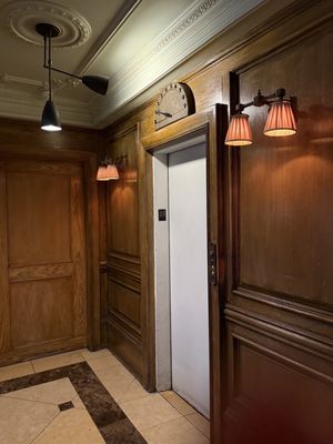 The Marlton Hotel by null