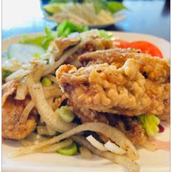Crispy and tasty Pieces Fried Chicken Wings.