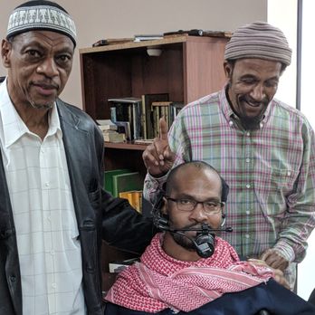 Masjid Al Rashid - 1 God, Allah. humble Muslims standing strong in ArRashid Mosque with Imam(Right) - Mosques Near Me - Compton, California Masjid Al Rashid - 1 God, Allah. humble Muslims standing strong in ArRashid Mosque with Imam(Right) - Mosques Near Me - Compton, California