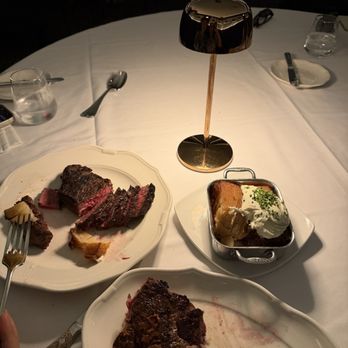 Delmonico's - Steakhouses Near Me - New York, New York