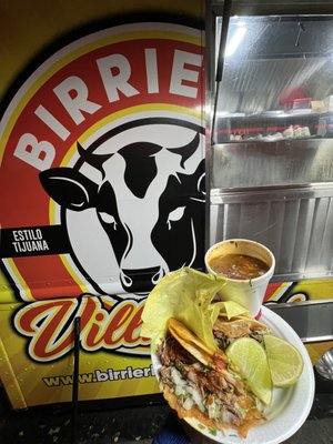Birrieria Villalobos by null