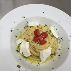 Mamma Trattoria Pizzeria - Spaghetti Primavera