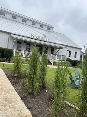 Boon & Company by null