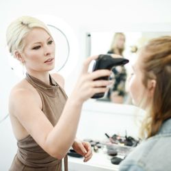 Wilmington Makeup Artist - Airbrush makeup, bridal beauty team