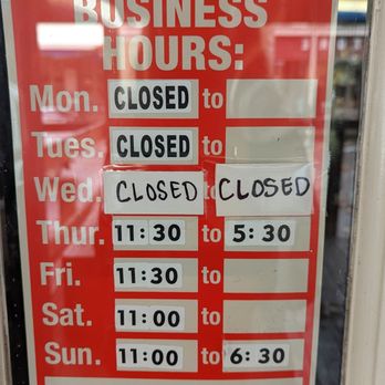 Emma's Tamales - It is Thursday, Dec 1st and within the store hours. They were closed. But why? - Mexican Near Me - Sacramento, California