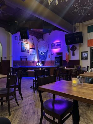 Kells Irish Restaurant & Pub by null