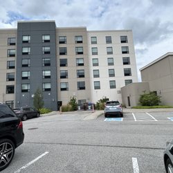 Holiday Inn Express - Rear of hotel with parking