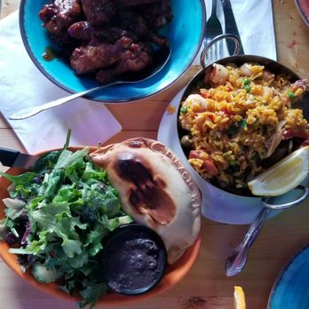 Cha Cha Cha - Chicken wings, seafood paella, veggie empanada - Caribbean Near Me - San Francisco, California Cha Cha Cha - Chicken wings, seafood paella, veggie empanada - Caribbean Near Me - San Francisco, California