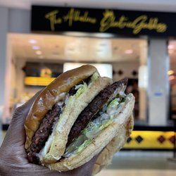The Alkaline Electric Goddess - Big Nik (vegan Big Mac)