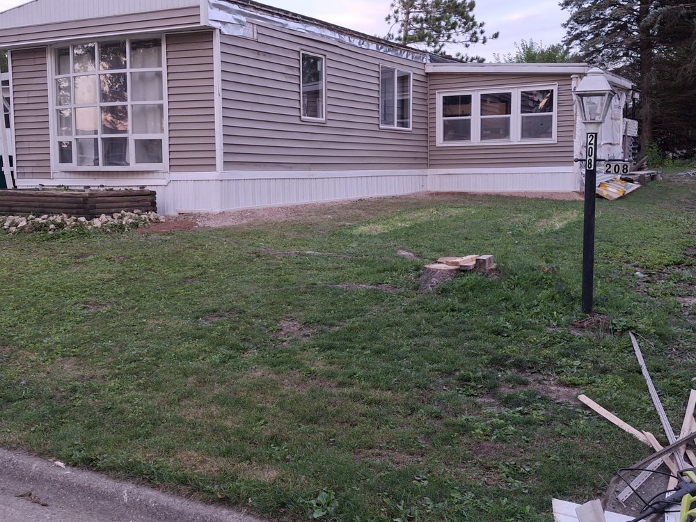 Slide of TT and J Handyman Services