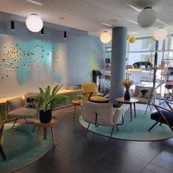 Aparthotel Adagio Access Paris Reuilly - Reception area, small but welcoming