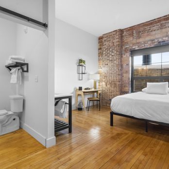 The Literary Hotel - Queen Bunk Room Sleeps 6 - Hotels Near Me - Solon, Iowa The Literary Hotel - Queen Bunk Room Sleeps 6 - Hotels Near Me - Solon, Iowa