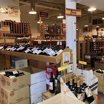 The Wine House - Vino. March 2023. - Beer, Wine & Spirits Near Me - Los Angeles, California