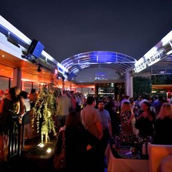 Nycpartyvip.com - Pop the top, rooftop party in full effect!