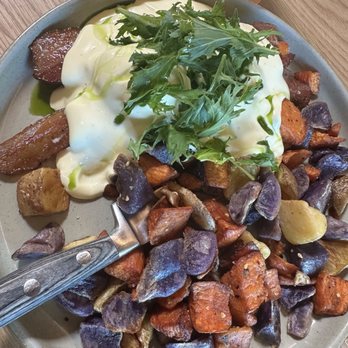 Acorn Cafe - The sauce and potatoes were good - Breakfast & Brunch Near Me - Healdsburg, California Acorn Cafe - The sauce and potatoes were good - Breakfast & Brunch Near Me - Healdsburg, California
