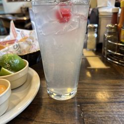 LA Laguna Mariscos and Sushi - Limonada