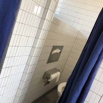 Bay Trail - Bathroom in Brisbane super clean - Hiking Near Me - South San Francisco, California